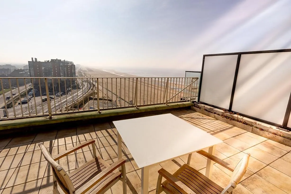 Studio With A Unique Terrace And Amazing Panoramic View Of The Sea T45 Ostende